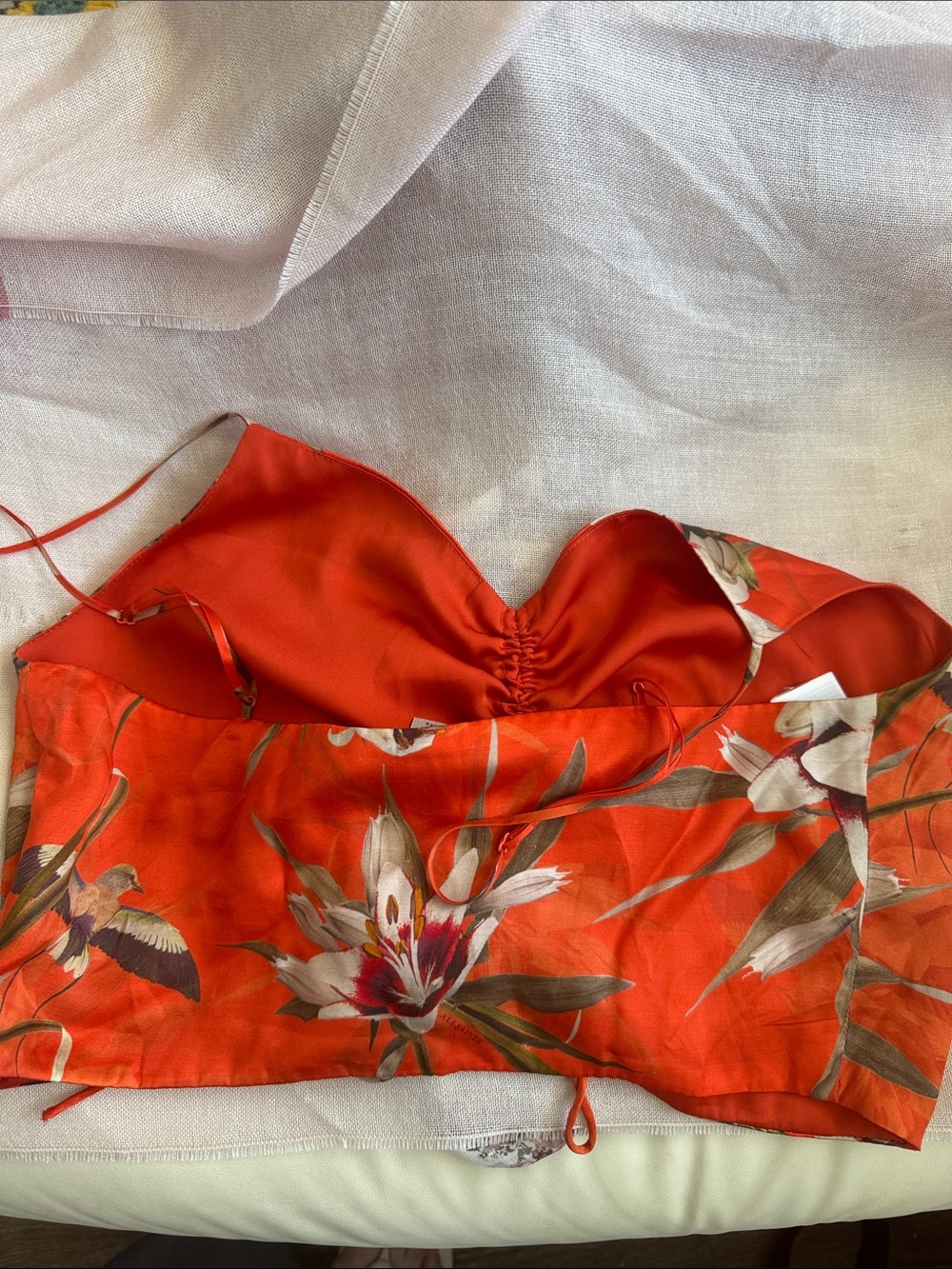 Floral Red Ruched Crop - Picture 2 of 2